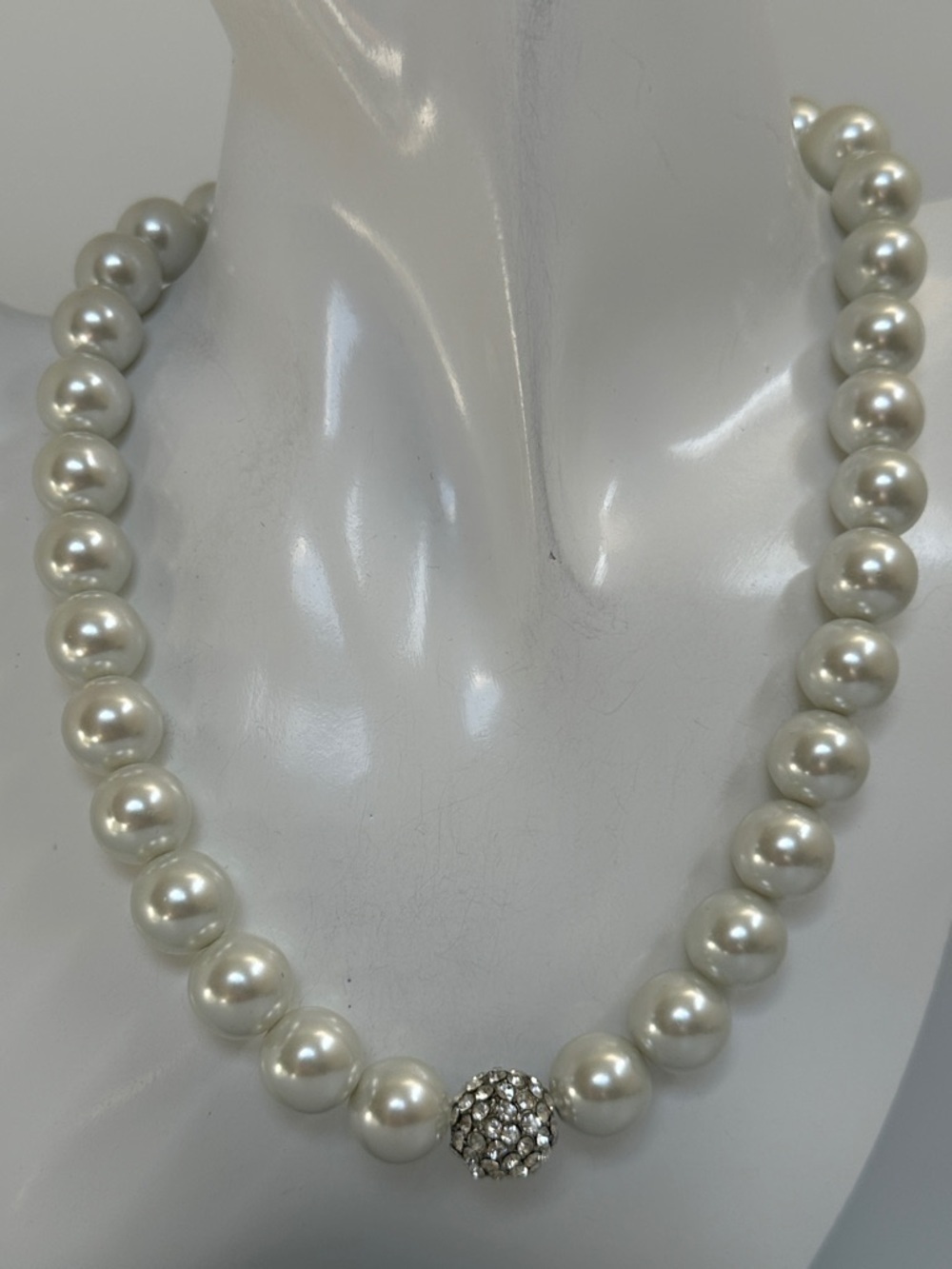 Pearl 925 sterling silver Necklace with Rhinestone Accent - White
